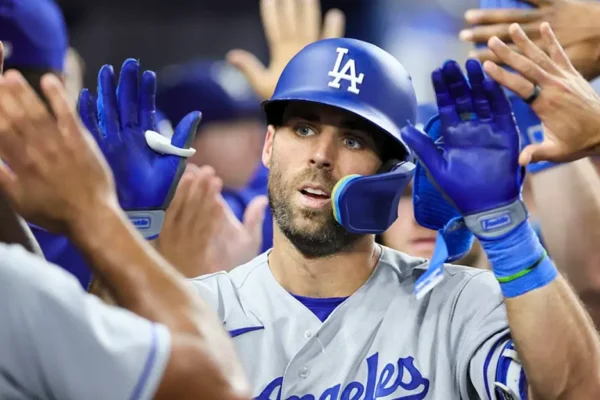 Dodgers Release Chris