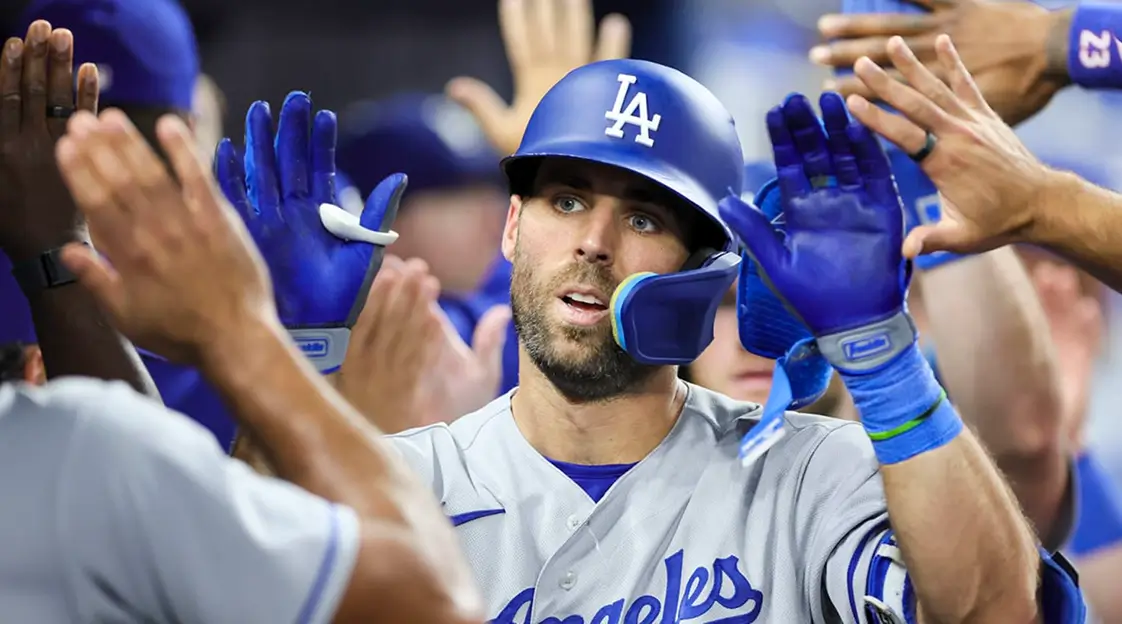 Dodgers Release Chris