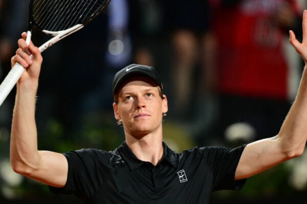 Jannik Sinner Wins on Return