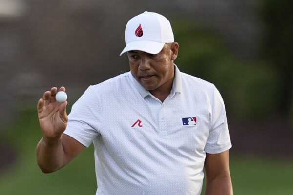 Jhonattan Vegas Sets Pace at PGA Championship with Blazing Opening Round