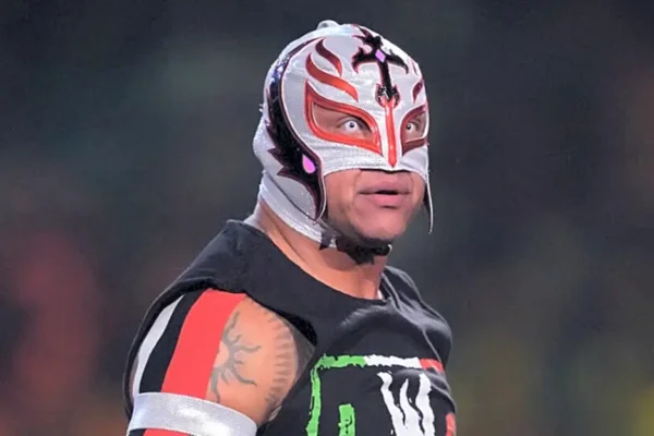 Rey Mysterio Recovering