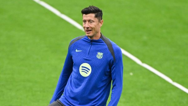 Robert Lewandowski Returns from Injury for Champions League Semi-Final Clash