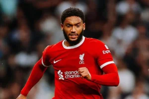 Joe Gomez Commits