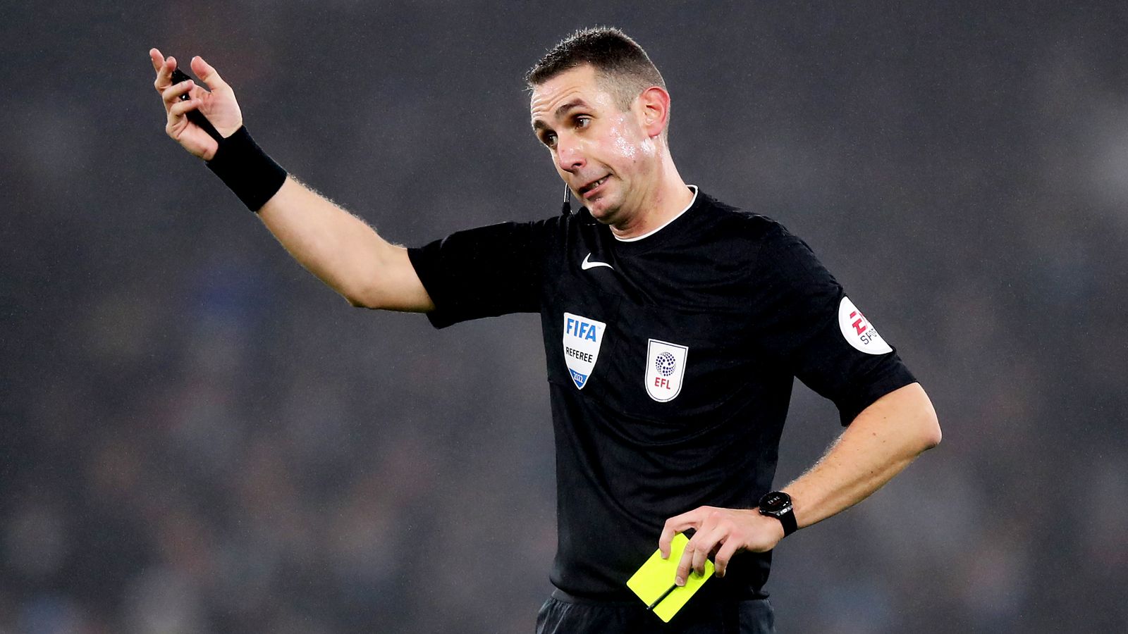 Referee David Coote Under Scrutiny After Controversial VAR Decision in Premier League
